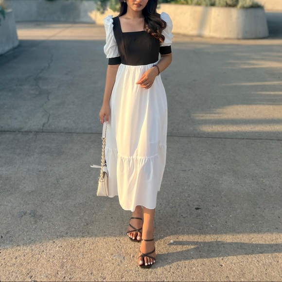 Black and white - Picture 3 of 3